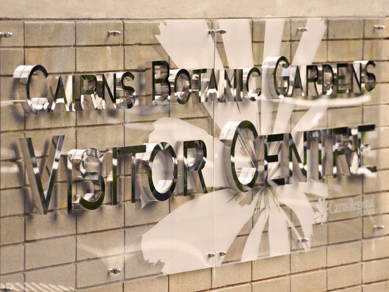Botanic Gardens Visitor Centre sign